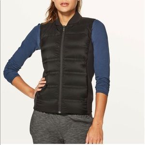 black lululemon vest